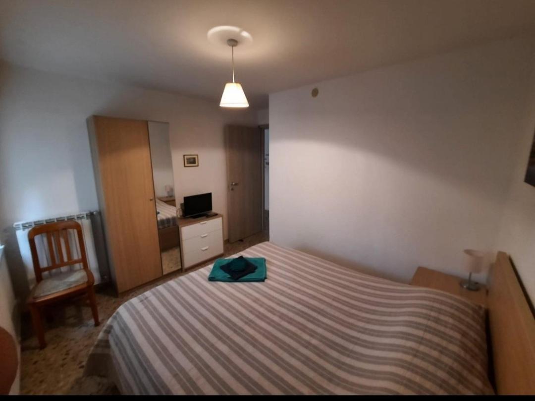 Casa Bell - Appartamento Con Parcheggio Privato E Bike Room Finale Ligure Eksteriør billede