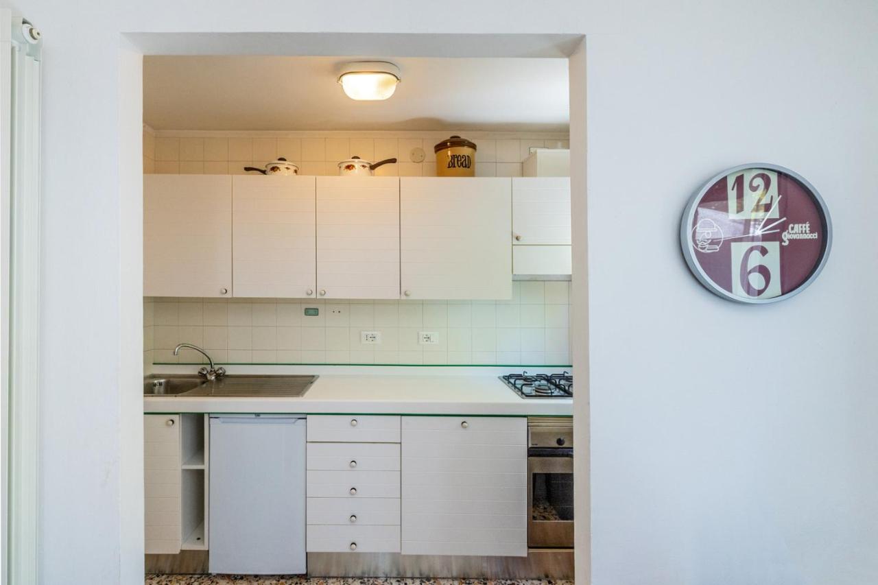 Casa Bell - Appartamento Con Parcheggio Privato E Bike Room Finale Ligure Eksteriør billede